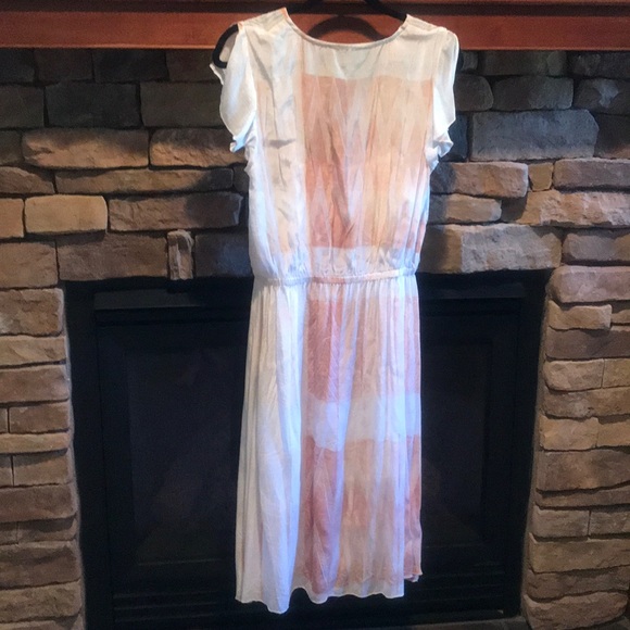 FRYE Shibori V-Neck Dress - Picture 2 of 6